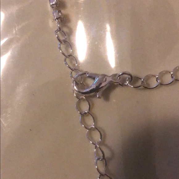 Silver/blue formal necklace & matching earrings - Picture 5 of 6